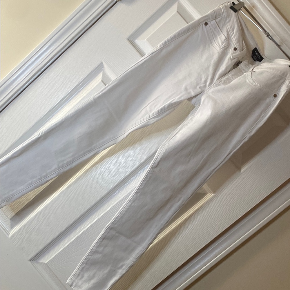 White Skinny Jeans